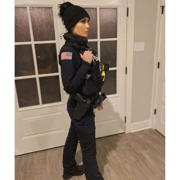 Women's Black Beanie Pony Tail Messy Bun Solid Stretch-Able Ribbed Hat Cap - Picture 6 of 9